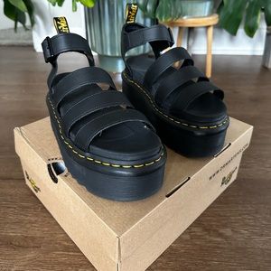 Dr. Martens Blaire Quad Hydro Women's Sandal